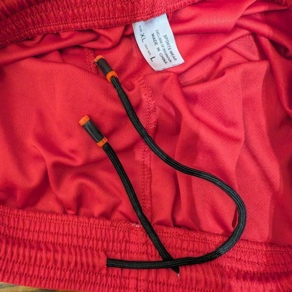 Neleus Sports Shorts RED Size Large